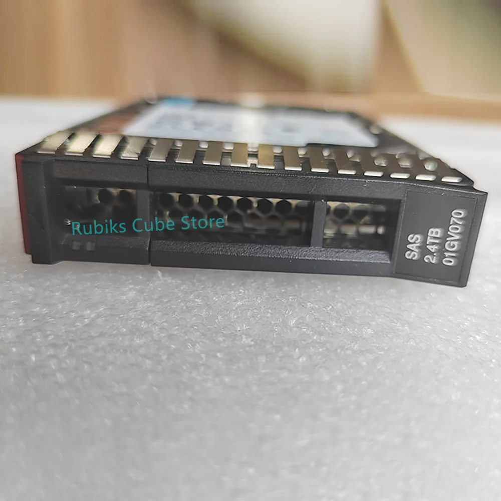 Для жесткого диска IBM 01GV070 01GV071 01GV074 2,4 T 10K SAS 2,5"