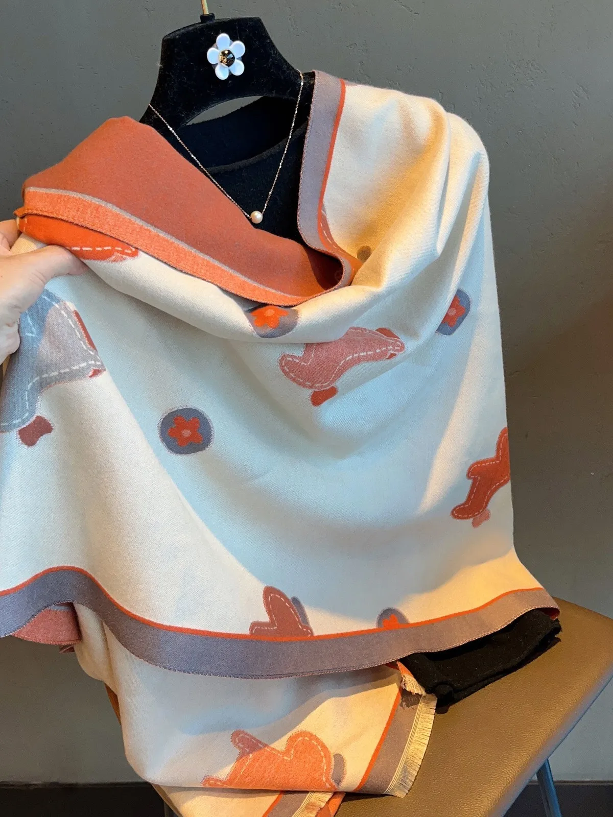 korean-sle-double-sided-geometric-pattern-scarf-women's-winter-thi-warm-multi-functional-awl-two-way-high-end-versatile