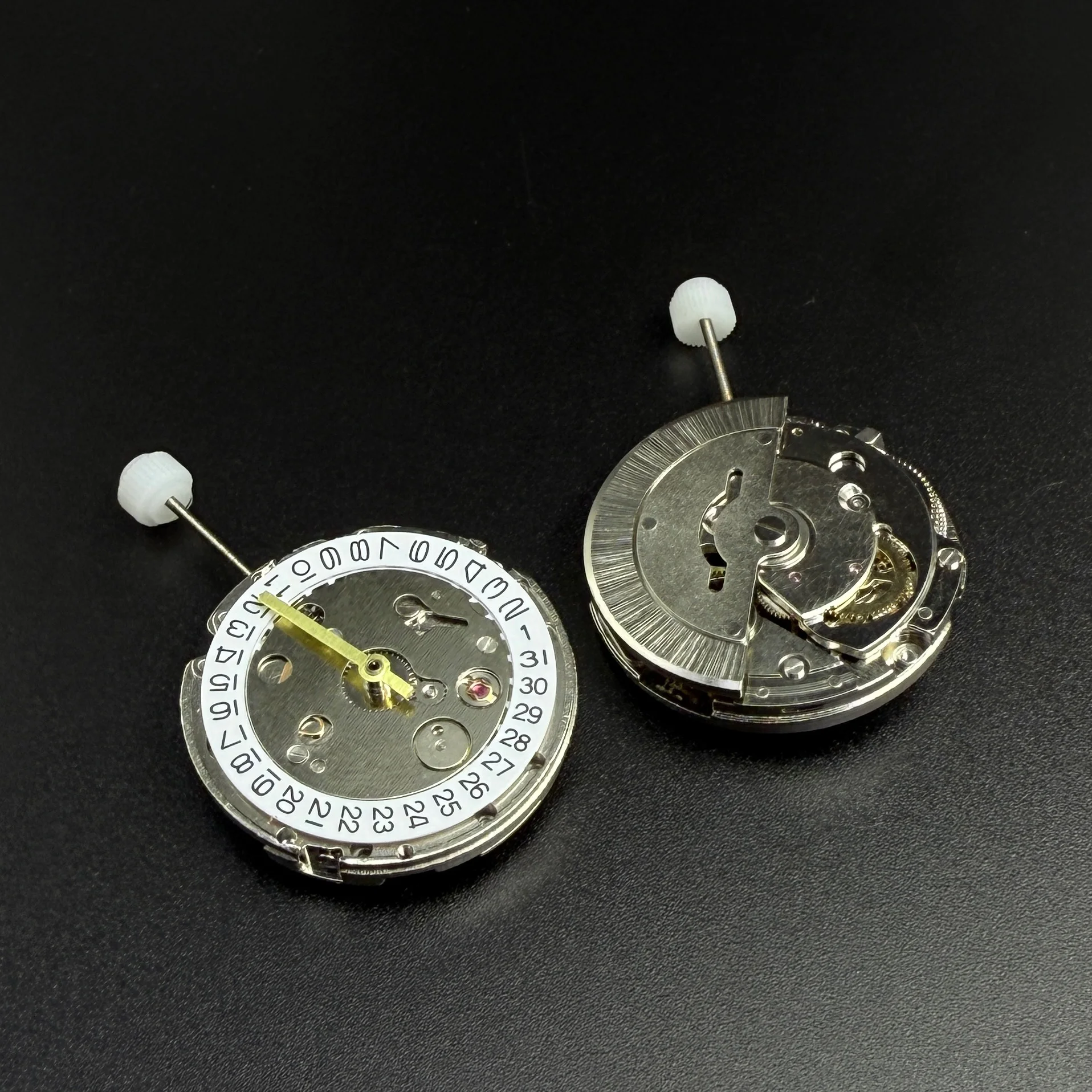 Thumbnail 4 - #75 Best Automatic Movement Watches to Buy In 2026