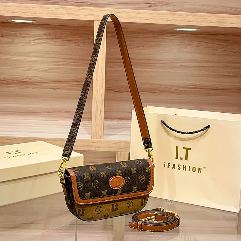 stylish-unique-diaper-bag-for-women-designer-crossbody-handbag-luxury-minimalist-vintage-large-capacity-leather-tote-bag