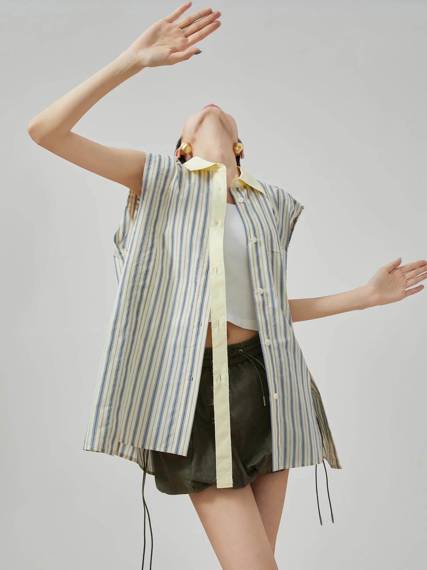 

Повседневная женская рубашка без рукавов в полоску, свободного кроя, летний дизайн, немнущаяся, из полиэфирного волокна, с рельефным узором, для офиса