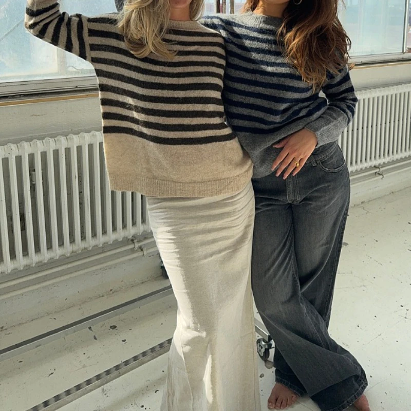 

Spring 2025 Knitwear Women's Casual Loose Lazy Wind Women's Striped Sweater