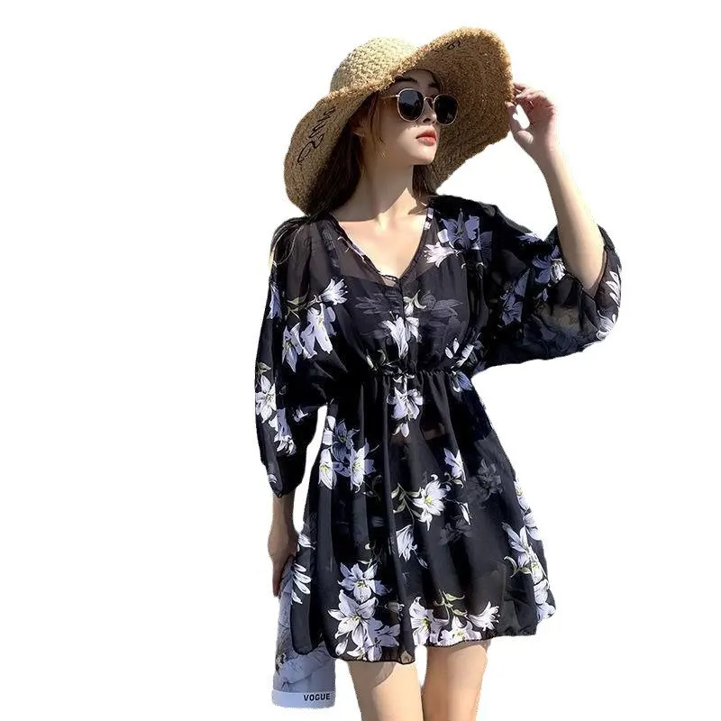 Traje de baño de talla grande para mujer, conjunto de Bikini 2025, traje de protección solar para playa de primavera y verano, regalo para mujer, estampado Floral informal