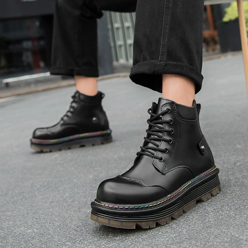 

Мужская кожаная обувь на толстой подошве. Модельер, хит продаж, стильные деловые офисные уличные модные уличные ботинки 38-46. Новинка.