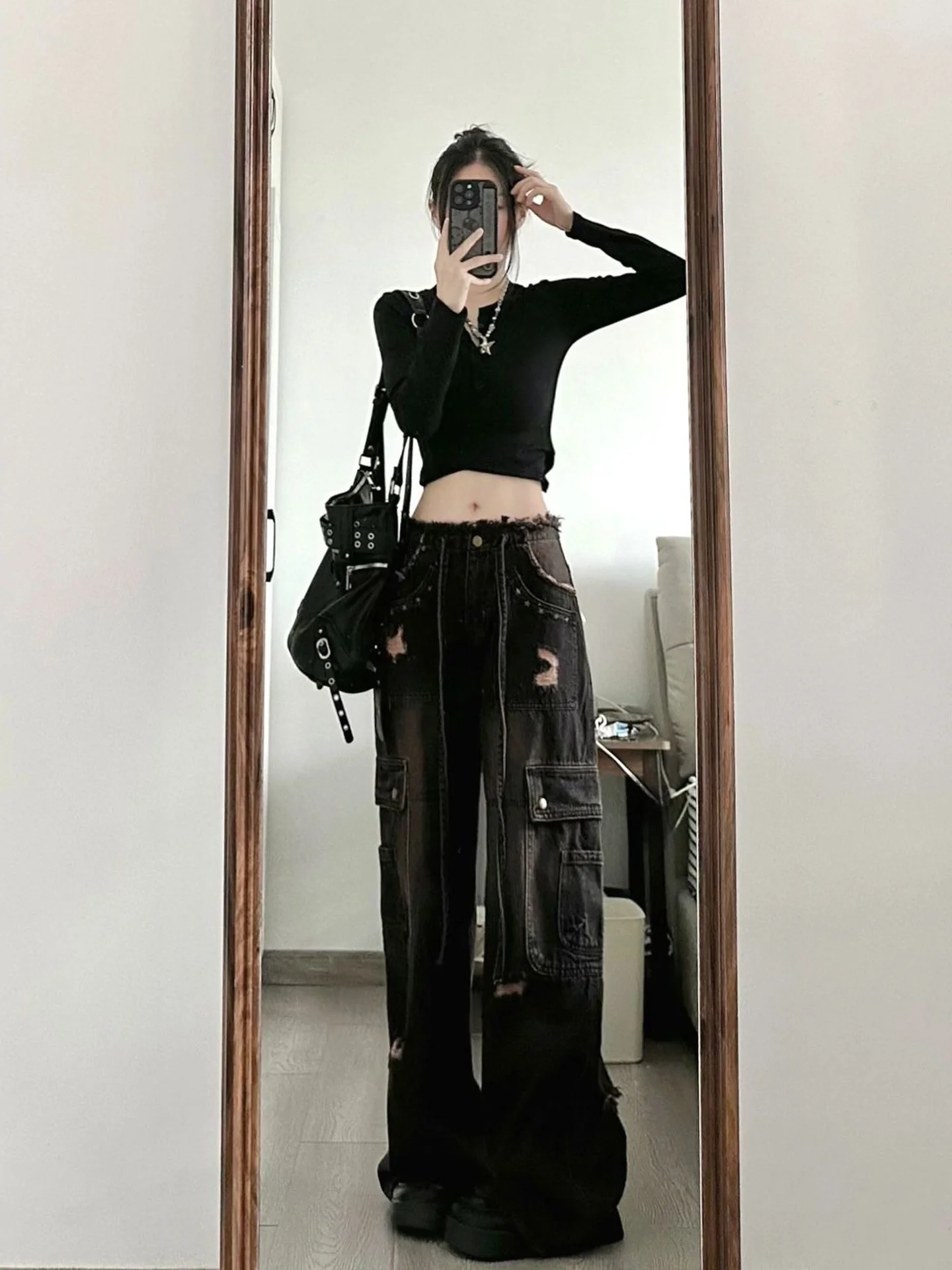 Slimming High Waist Wide Leg Jeans Women's Frayed Hem Denim Pants Fashionable Heavy Duty Multi Pocket Hole Ripped Long Trousers