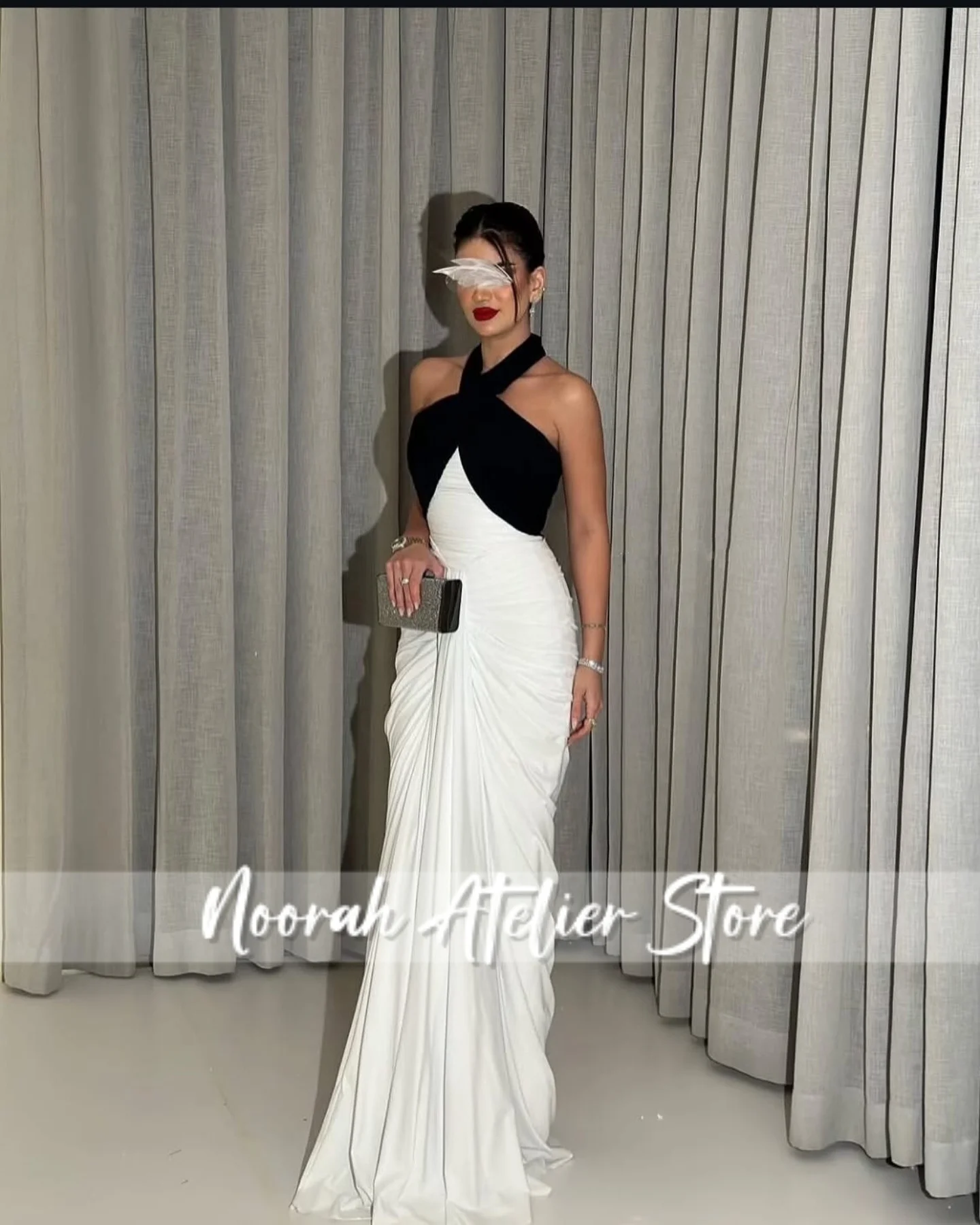 

Contrast White Black Halter Pleats Luxury women's Evening Dresses 2025 Mermaid Wedding Gown Saudi Arabia Long Customized