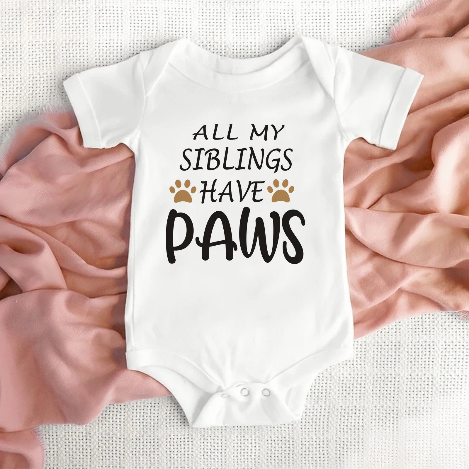 

All My Siblings Have Paws Боди с забавным принтом для новорожденных Детский комбинезон Летняя одежда для малышей Комбинезоны с короткими рукавами для мальчиков и девочек