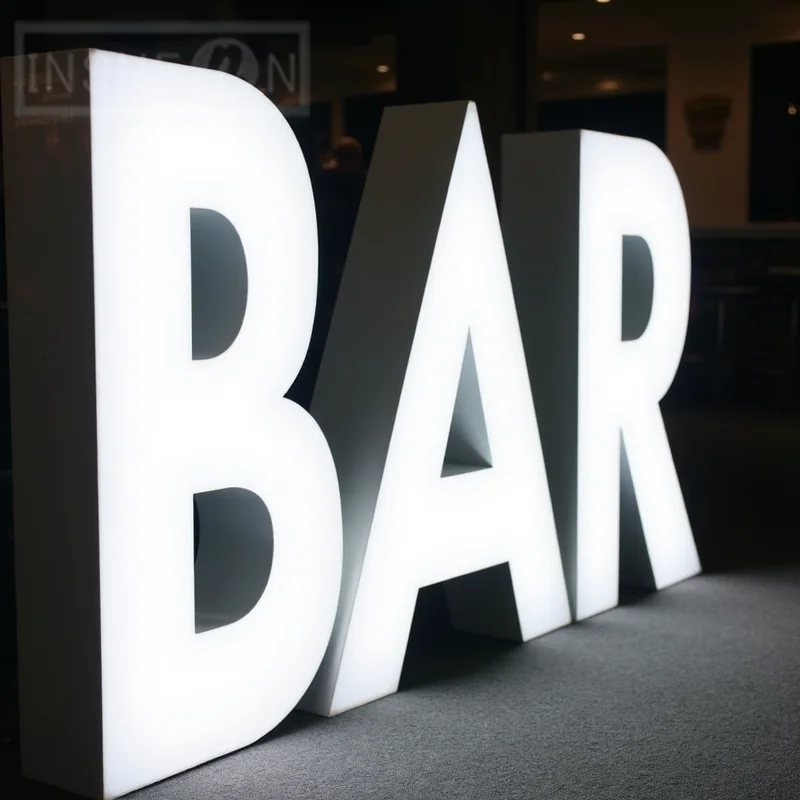 Custom 3D LED Illuminated Metal Letters Sign For Business Storefront Outdoor Waterproof Frontlit Light Up Advertising Signage