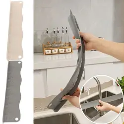 Silicone Kitchen Sink Splash Guard Kitchen Countertop Reusable Heightenin Bar Water Baffle Plate Splash Sink Guard Baffle