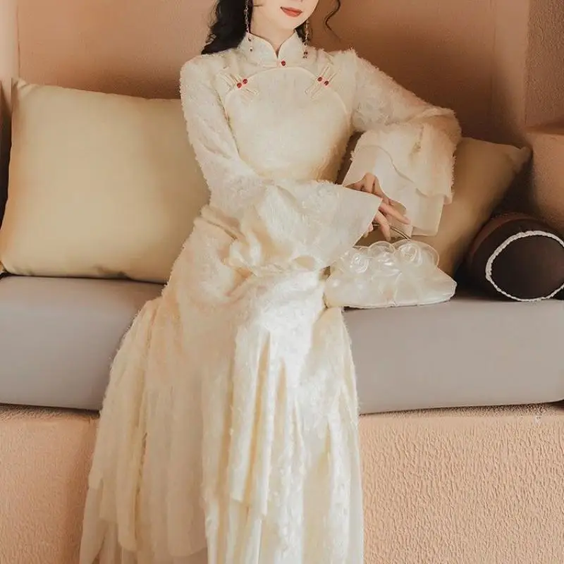 

Jacquard Women Ao Dai Improve Vietnam Dress Traditional Chinese Evening Cheongsam White Long Sleeve Ladies Elegant Qipao Dress