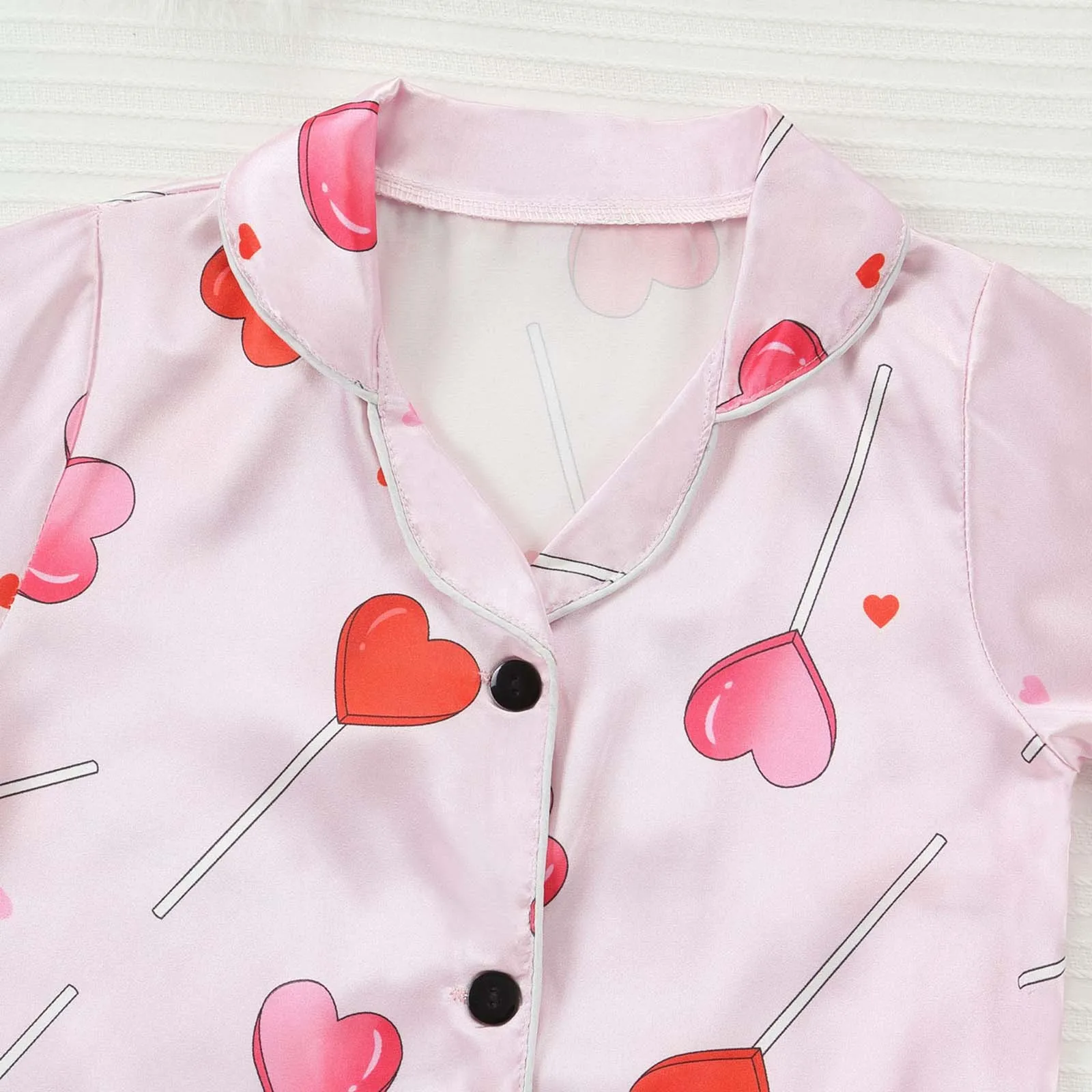 1-6Y Kids Girls Pajama Sets Heart Print Turn-Down Collar Short Sleeve Tops Elastic Waist Shorts 2Pcs Suit Pyjama Sets Nightwear