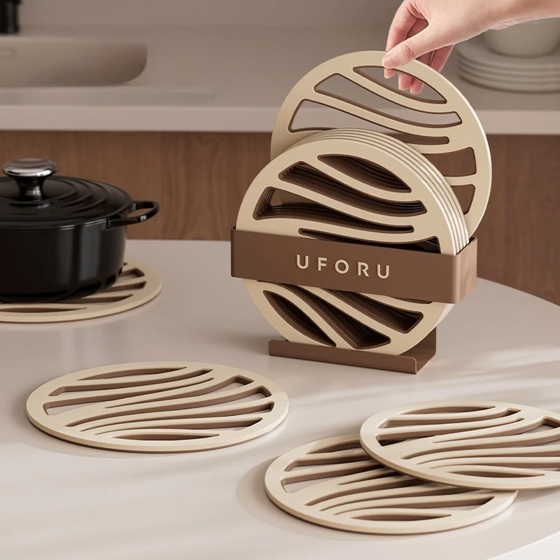 

Household Heat Insulation Pad Kitchen Dining Table High Temperature Resistance Non-deformation Anti-scalding Anti-slip Pad