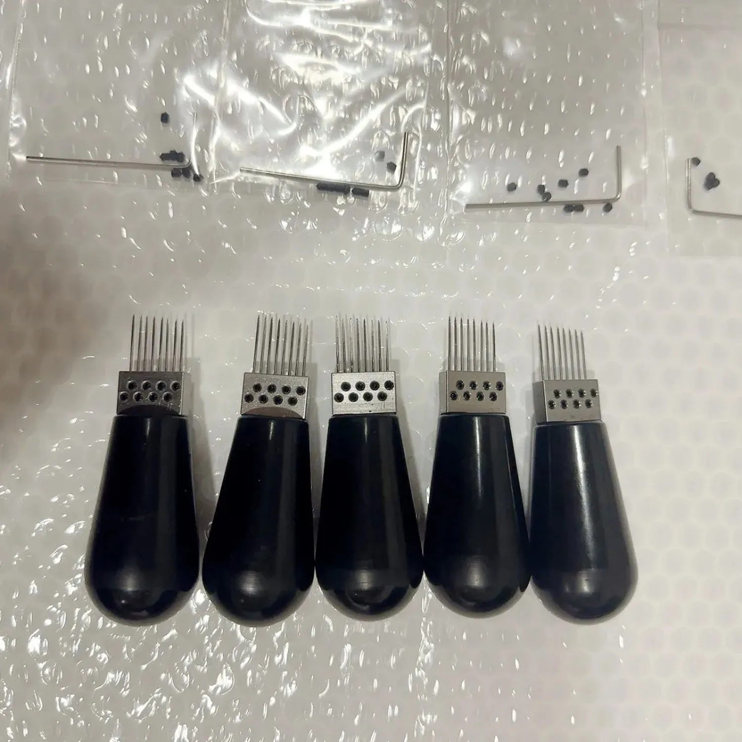 Otto aghi Strumenti per aghi per iniezione multipli per capelli per toupet, creazione e riparazione della testa di allenamento