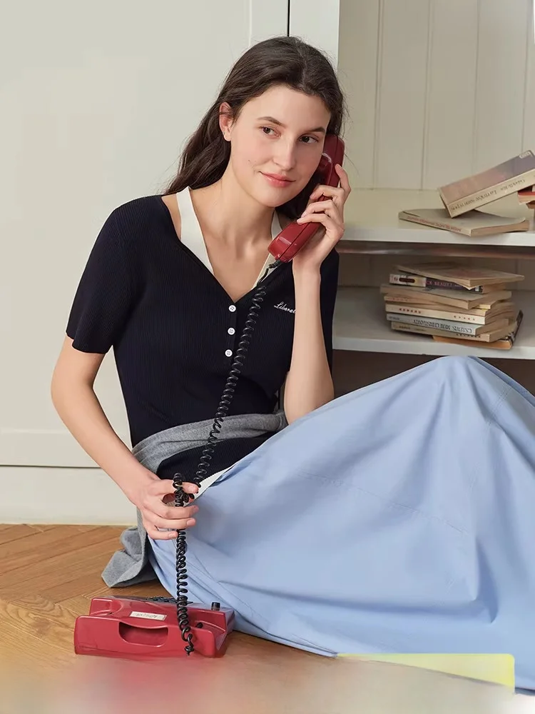 

Elegant American Style Knitted Short Sleeve V-Neck Top for Women Summer Commute Shirt Unique Bundle Soft Viscose Nylon Blend