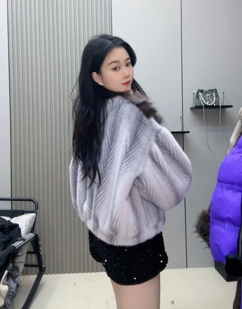 2025 Winter New Cross Pattern Fox Fur Collar Short Exquisite Jacket Fashionable Casual Woolen Coat Outerwear For Women's Clothes