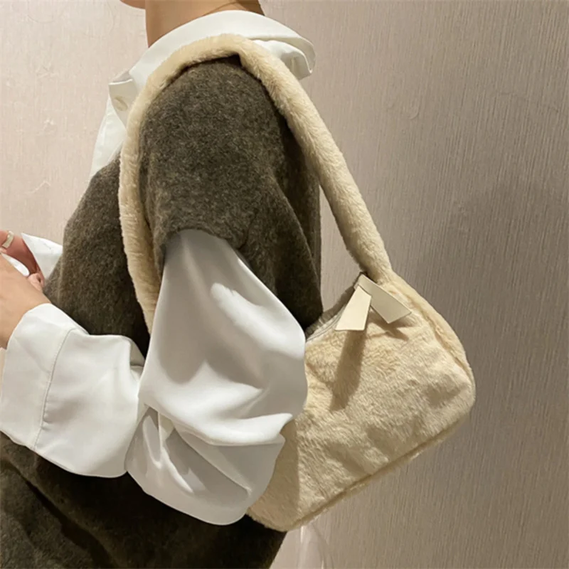 Plush Shoulder Bags For Femme Luxury Designer Soft Winter Ladies Clutch Purse Handbag Cute Fashion Female Party Underarm Bag