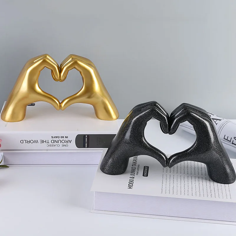 Two Hands Heart Ornament Craft Home Decor Gift Bedroom Desktop Decoration Heart Gesture Figurine