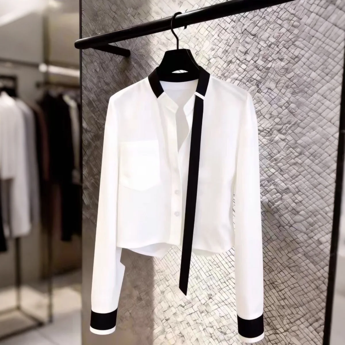 

Повседневная универсальная белая рубашка в корейском стиле: нежная, элегантная, премиум-класса, омолаживающая, женская мода, весенняя новинка