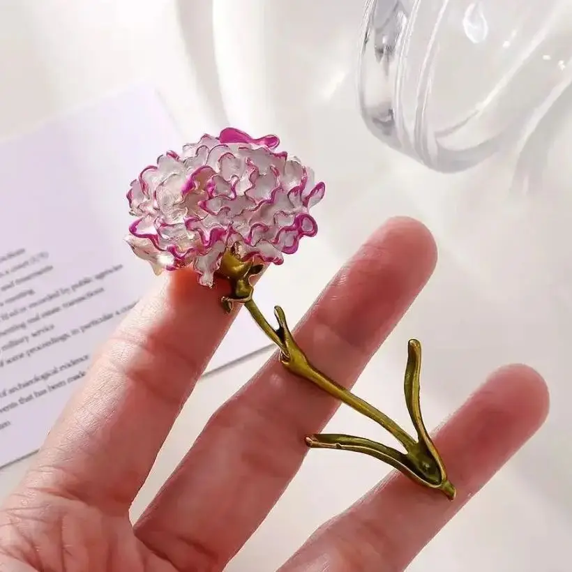 Trendy Enamels Carnation Brooches for Women Unisex Flowers Plants Pins Badges Banquets Party New Years Gifts Jewelry Accessories