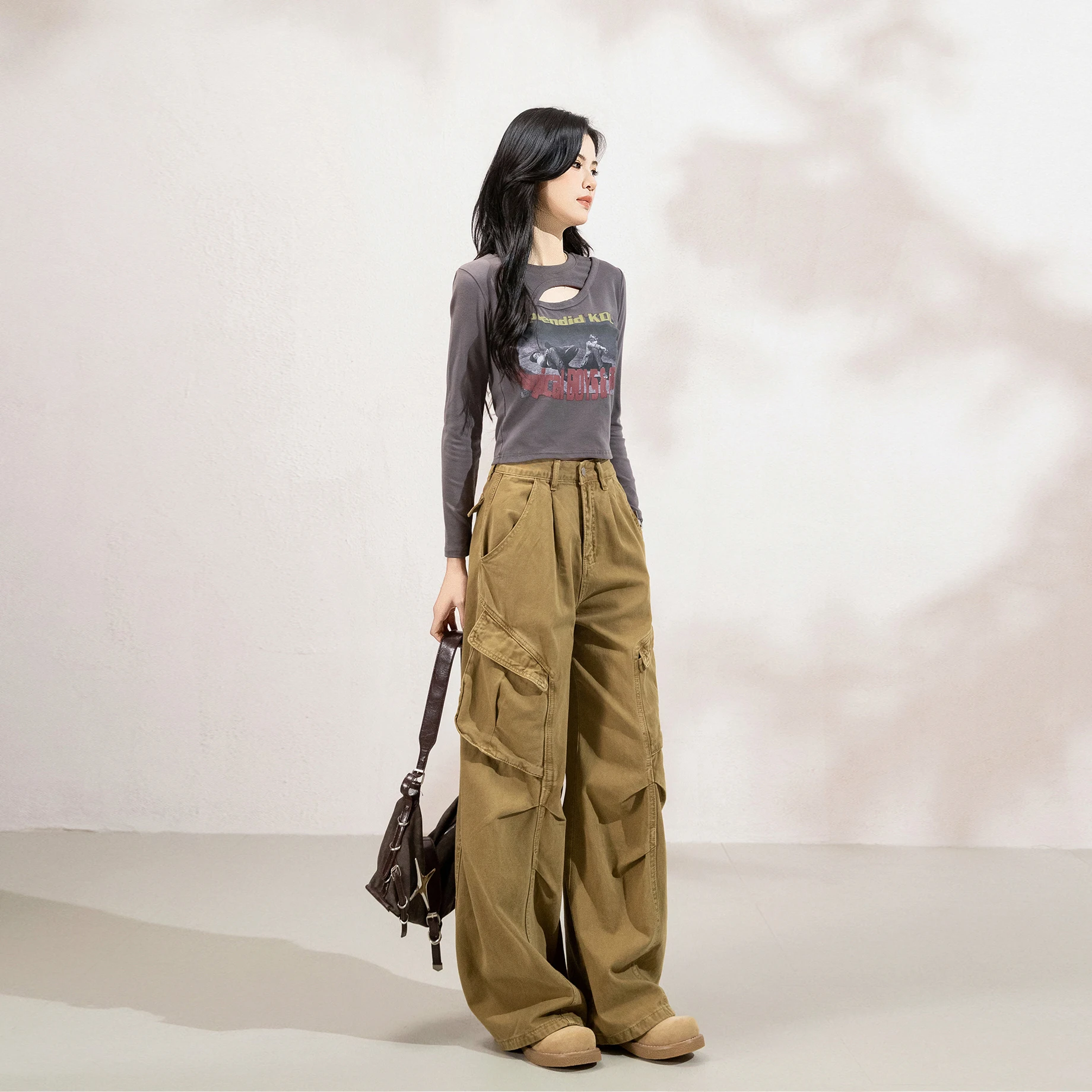 Retro Khaki Wide Leg Jeans for Women with A Strong Sense of Design Loose Fit Slimming Versatile Straight Leg Pants Cargo Pants