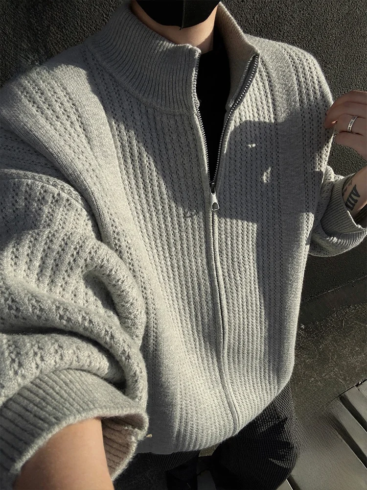 

PaulFrank Warm Knitted Cardigan Sweater Men's Autumn Casual Loose Fit Knitwear Large Mouth Monkey Pattern Soft Polyester Blend