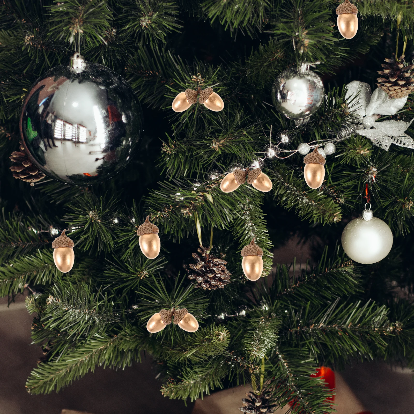 

40pcs Artificial Acorns Lifelike Simulation Acorn Decor For Christmas Wedding Festival Home Office Diy Wreath Making Photography