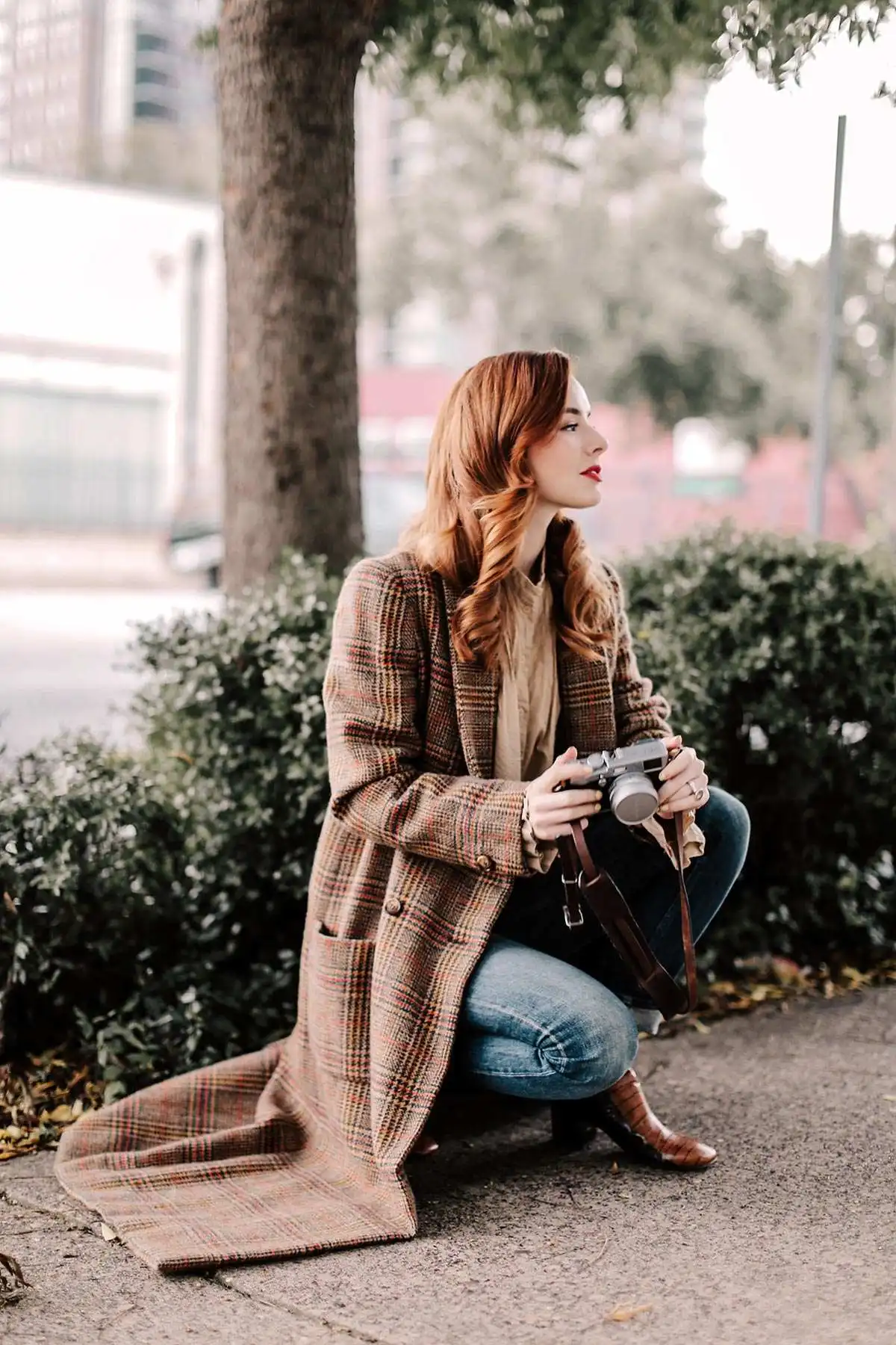 Giacca calda vintage da donna Cappotto lungo spesso scozzese invernale autunnale Cappotto personalizzato da lavoro d'ufficio di alta qualità