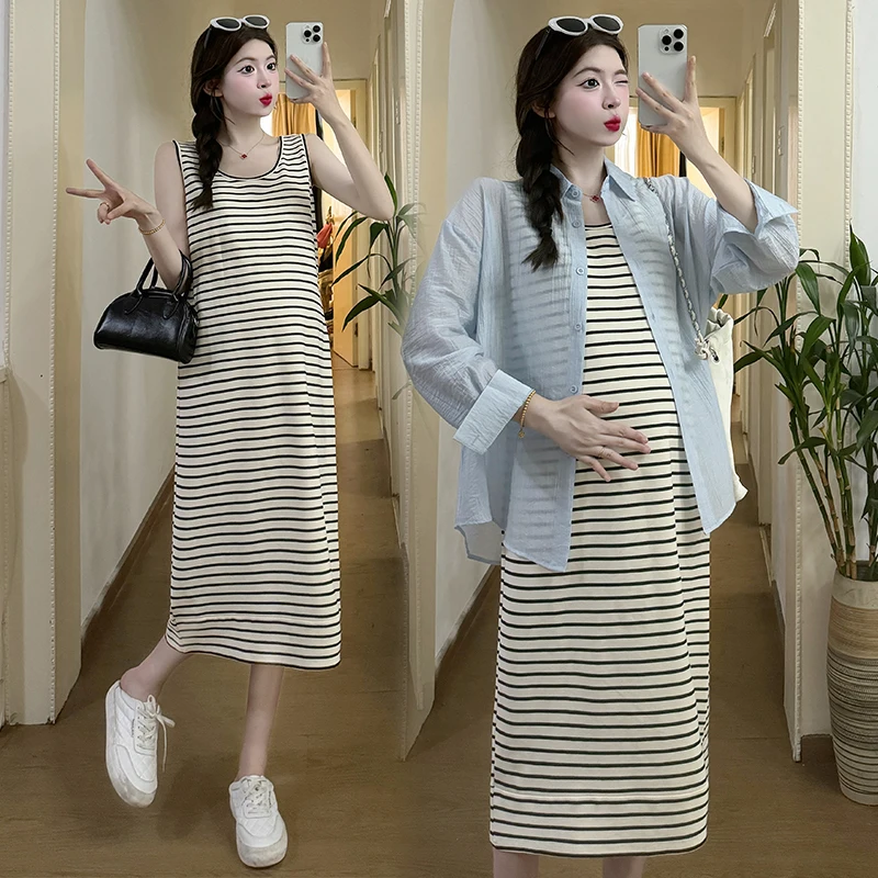 

Korean Style Striped Maternity Dress for Summer O-neck Pregnant Woman Tank Dress Long Loose Sleeveless Pregnancy Straight Dress