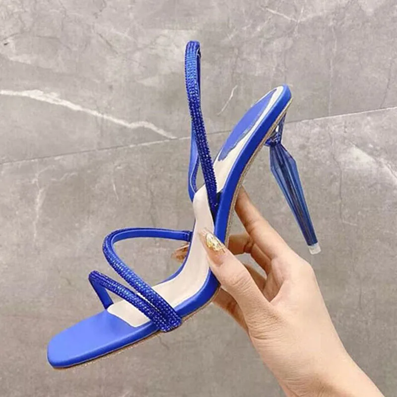 

Новые женские блестящие дизайнерские сандалии в тонкую полоску с блестящими кристаллами и декором на тонком каблуке, сандалии, летние модельные туфли, туфли для подружек невесты