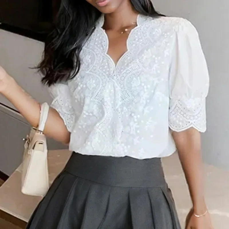 Elegant White Embroidery Lace Tops Casual Short Sleeve Blouse Spring Women Clothes Fashion Linen Cotton Loose Shirt Blusas 13102