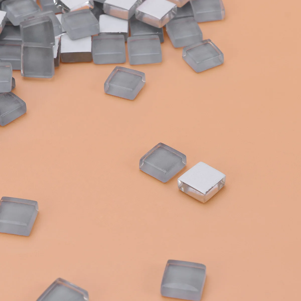 

100pcs DIY Square Plastic Colorful for DIY Arts & Crafts Jewelry Making Arts and Crafts Supplies (Light Grey)