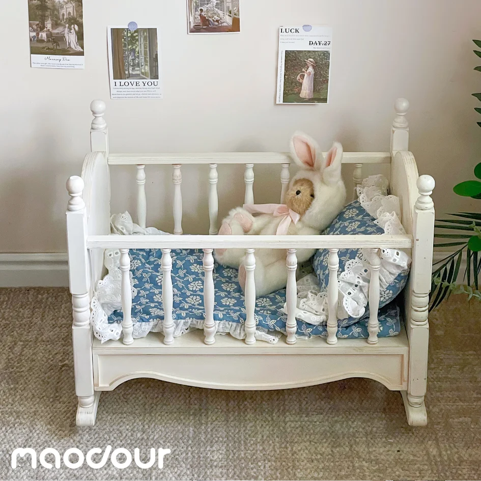 Newborn Photography French White Solid Wood Vintage Crib Bed for Baby Shooting Props Handmade Wooden Studio Photoshoot Props