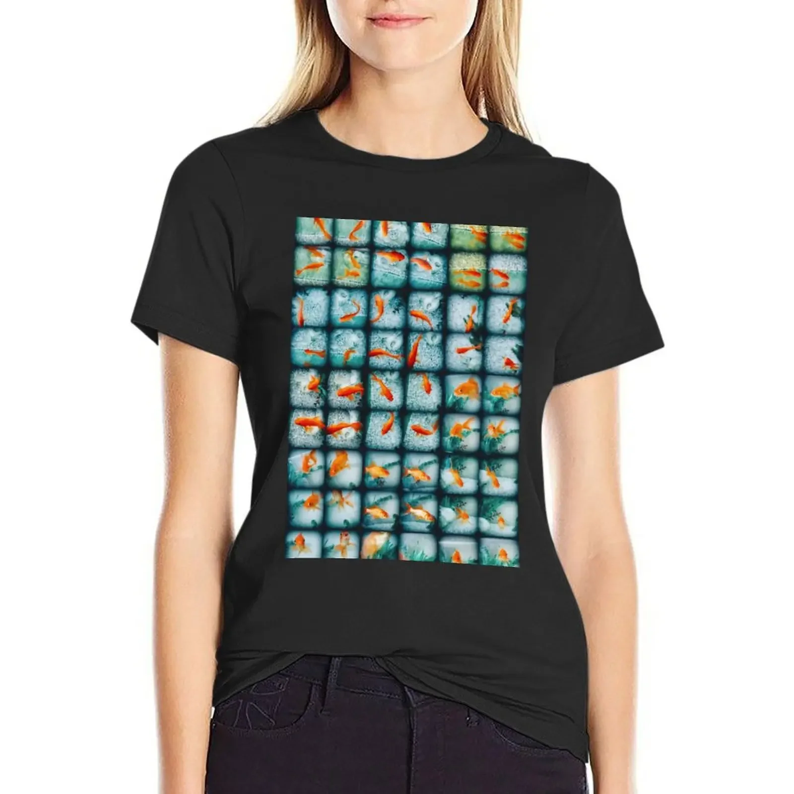

Mary the goldfish T-Shirt aesthetic clothes shirts graphic tees female anime clothes for woman