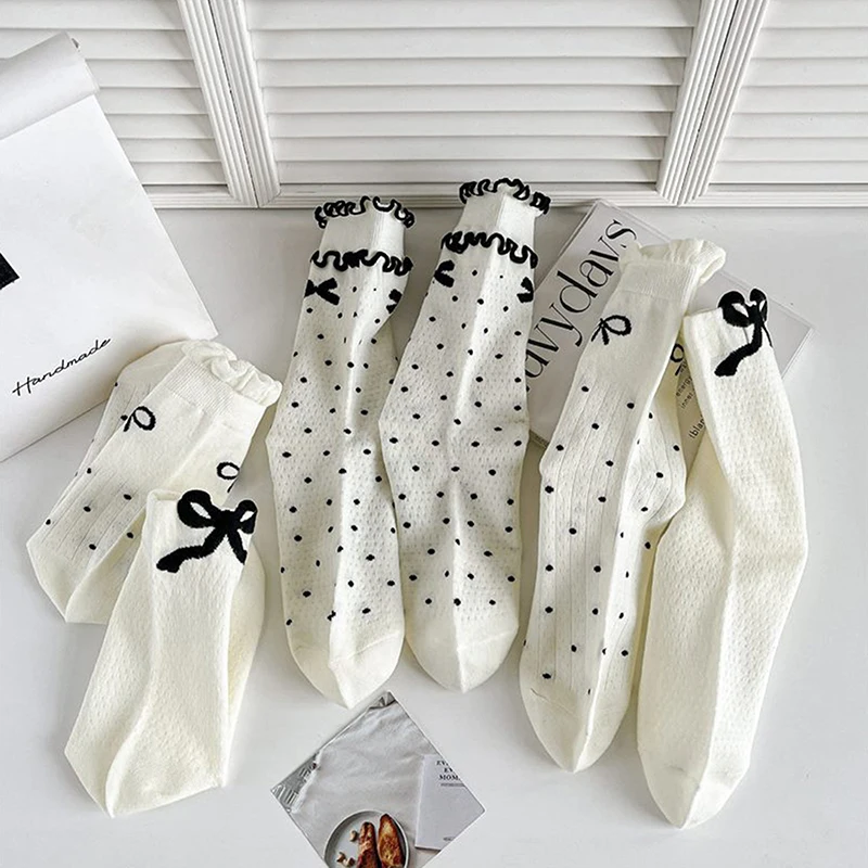 Kave 2024 Spring/summer Sweet Lolita Ballet Style Ultrathin Breathable Socks For Women Lace Bow Piles Of Socks Wholesale