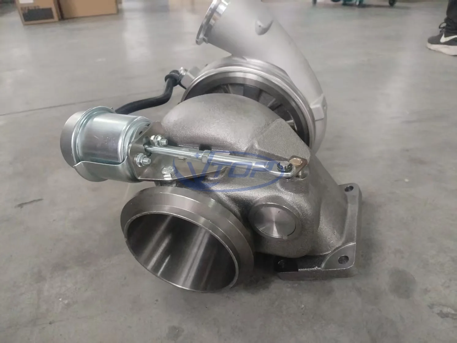 

Diesel Engine Parts 23528065 Turbocharger For Detroit Truck Series 60 S60 Engine GT4294 12.7L Turbo 23522188 23525462