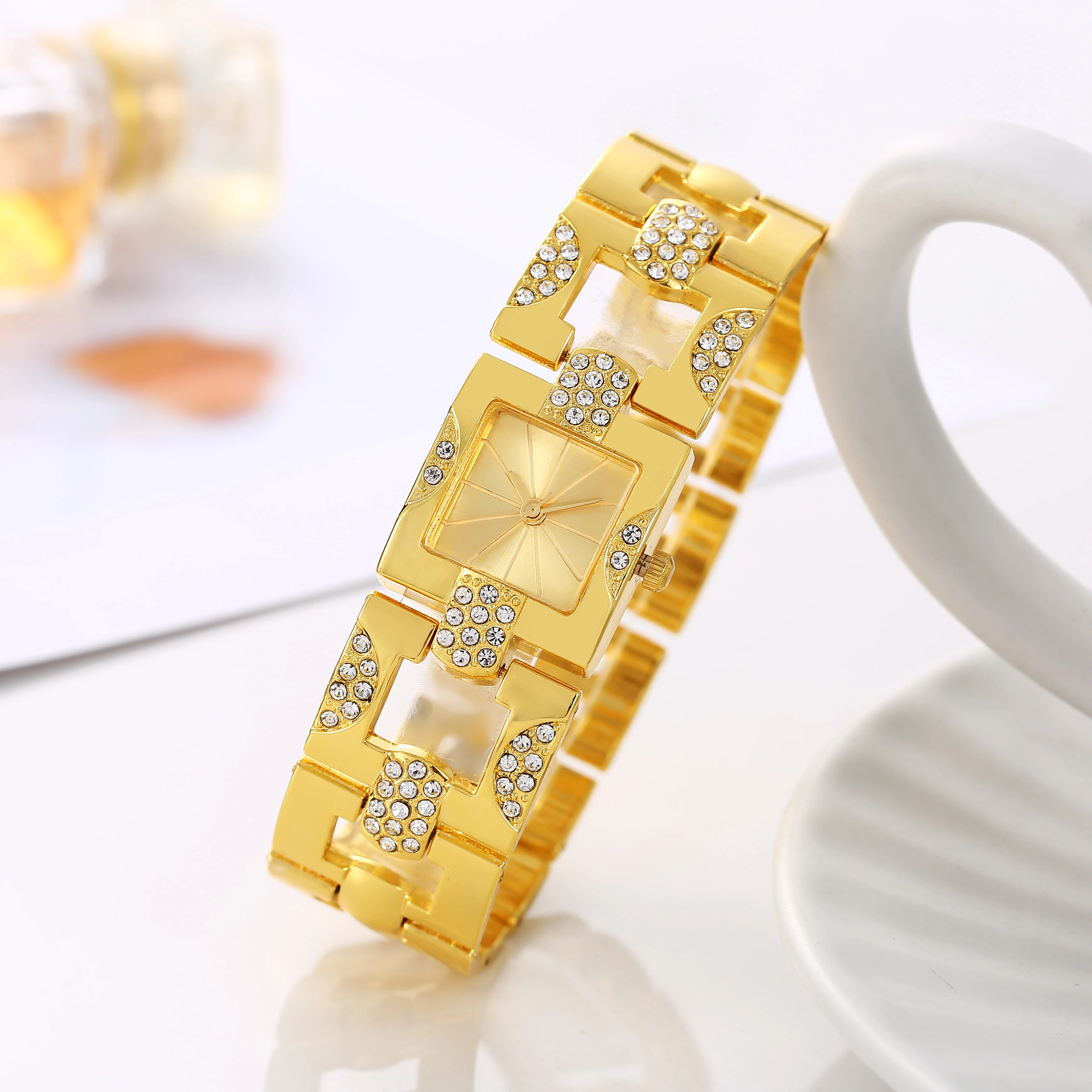 Retro alloy set temperament women's bracelet watch square bar nail full diamond quartz women's watch steel strip