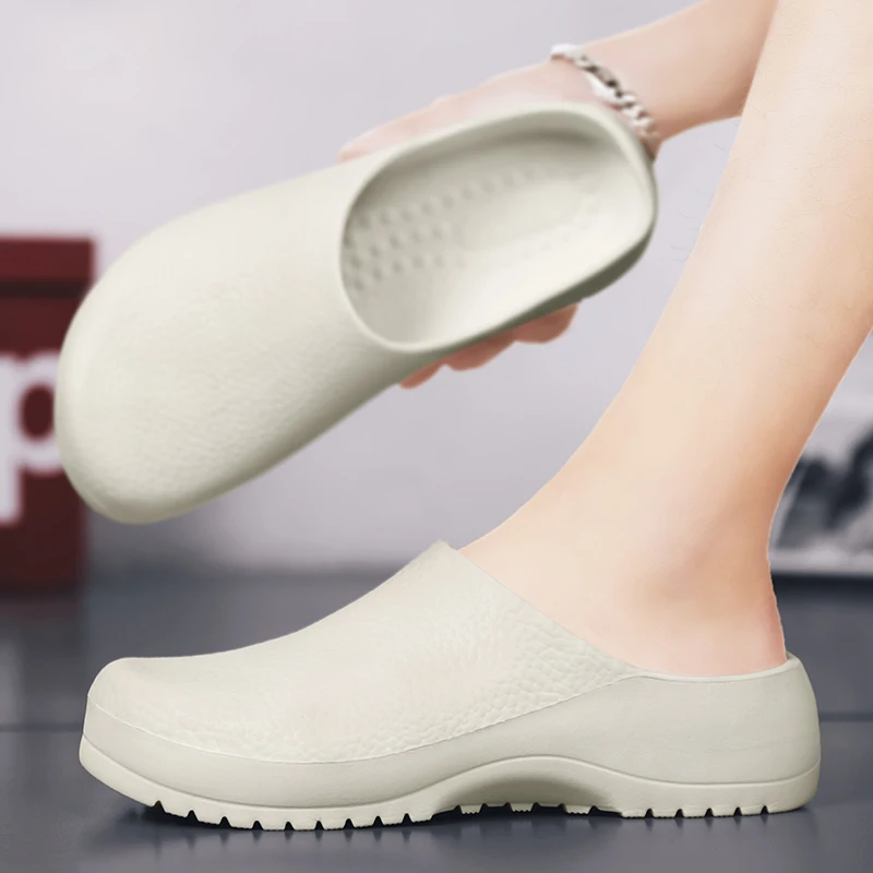 Pantoufles de cuisine à enfiler pour hommes et femmes, chaussures de chef confortables, toboggans d\'infirmière unisexes, imperméables, demi-sandales