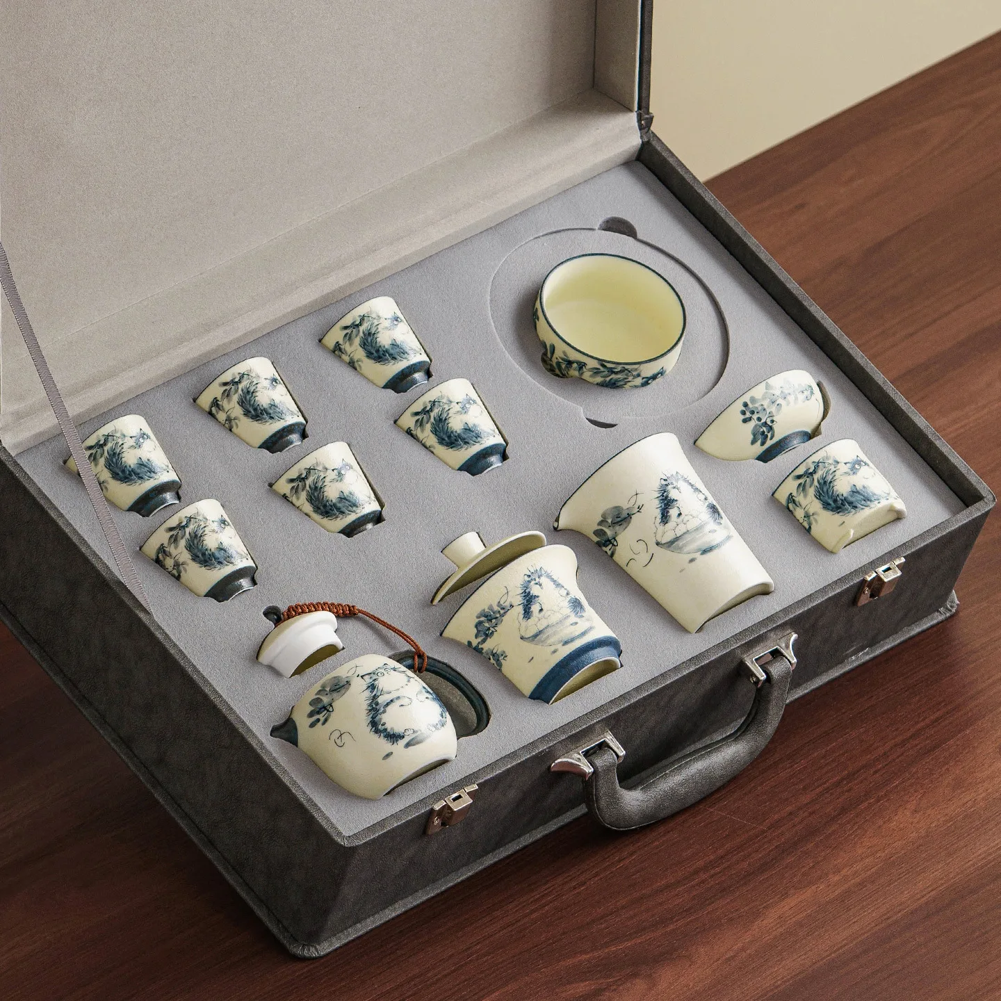 

Rock Mine Белый Синий и Белый Кот Сюй Кунг-Фу Чайный сервиз 2025 Новая керамическая подарочная коробка для чашек для лидеров и пожилых людей