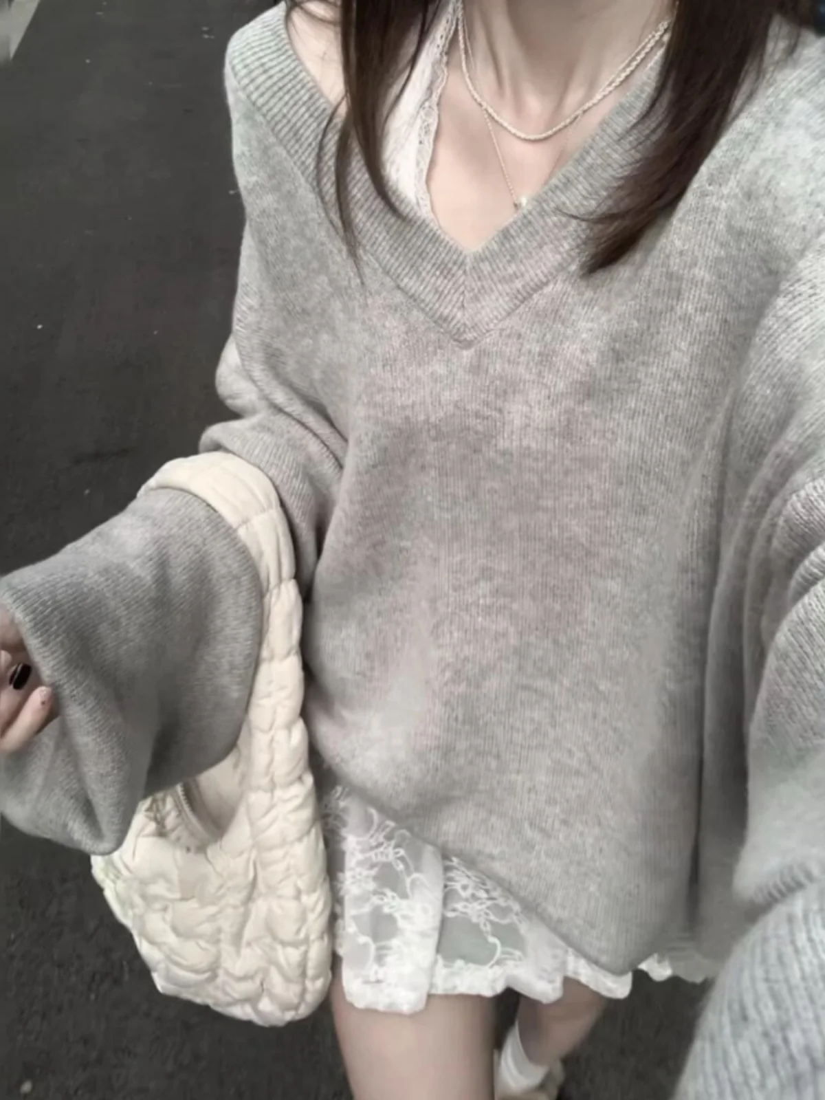 Retro ey V-Ne Knitted Sweater Women's Spring Autumn Loose Lazy Sle High-End Long Sve Top Inner Wear Comfortable Wool...