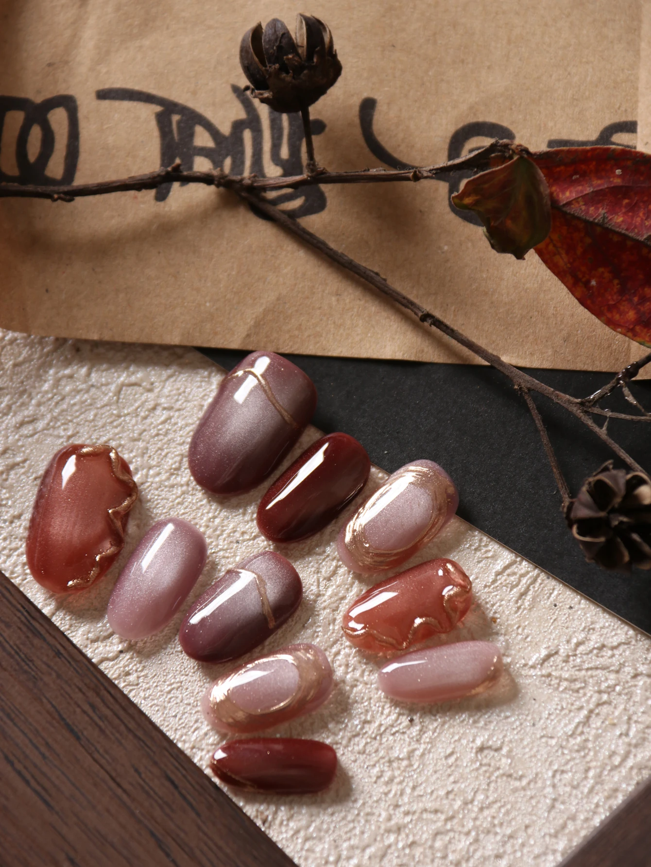 

10Pcs Acrylic Press on Nails Red Nails Black Cat's Eye Fake Nails Includes 1 Sheet Adhesive Tabs & 1 Pc Mini File