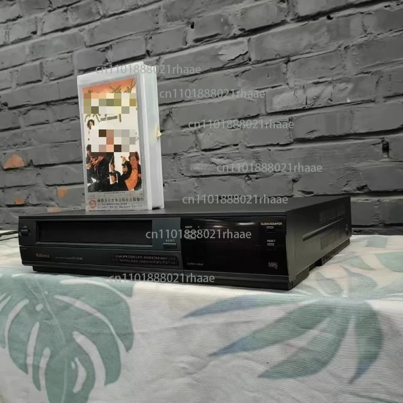 

Old style video recorders play VHS format 2/1 videotapes