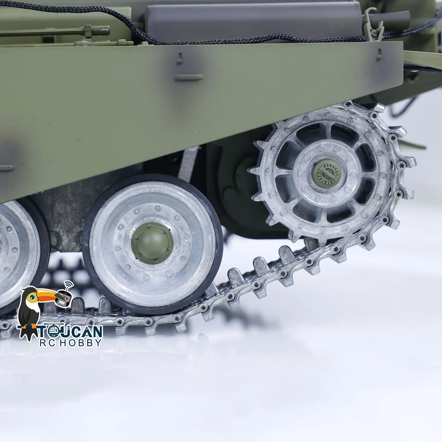 Tongde 1/16 RC Modello di carro armato British Centurion MK5 BB e carro armato da battaglia a infrarossi Tracce in metallo Barilotto Recoi BB Tiro Suono leggero