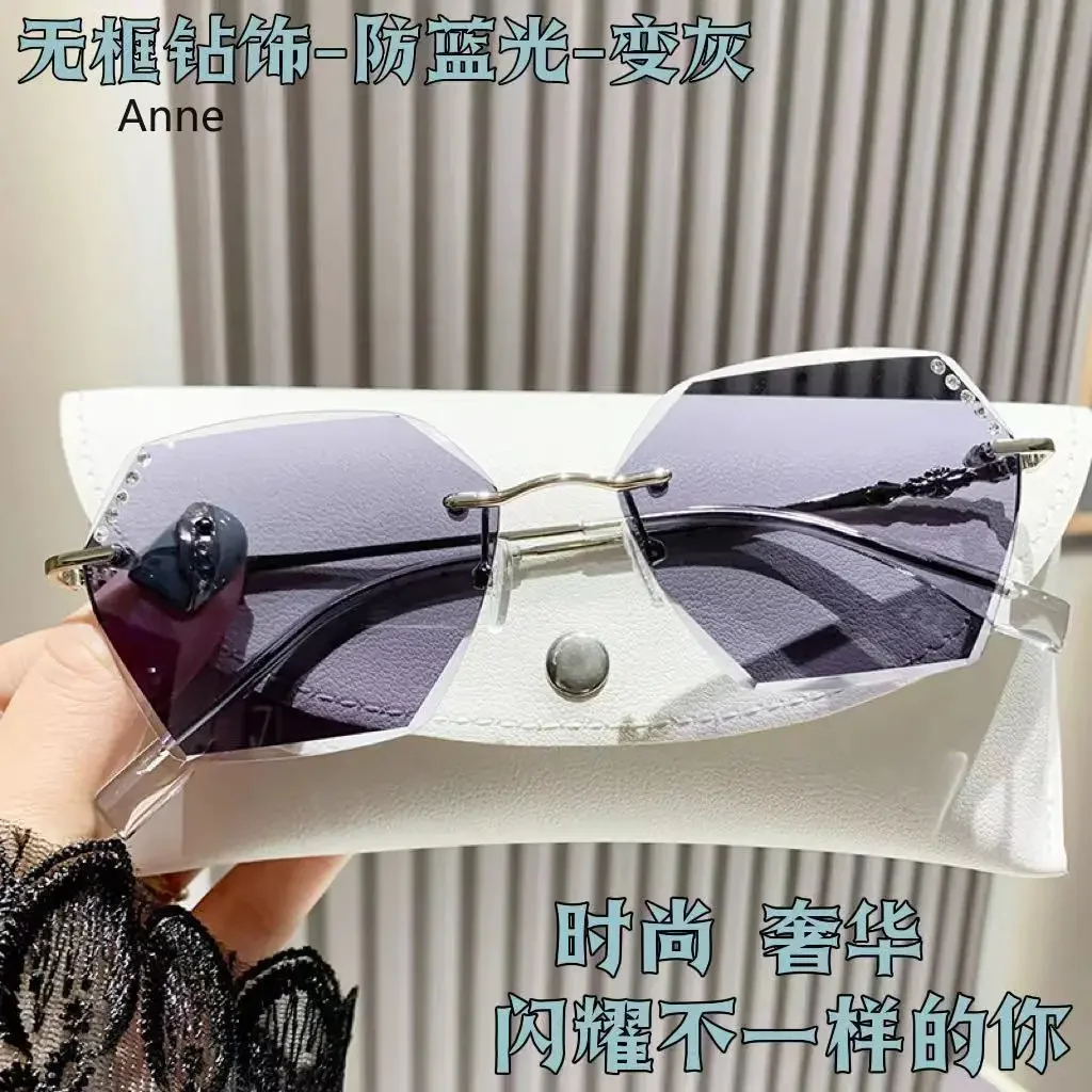 Frameless Diamond Studded Color Changing Myopia Glasses Fashion Oversized Frame Photochromic Eyewear Utral Ight Minus Eyeglasses