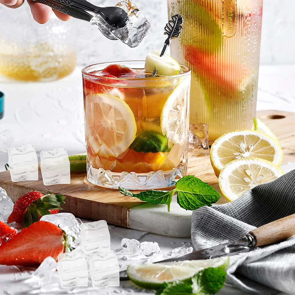 

100pcs Reusable Plastic Cubes Simulated Clear Fake Ice Cube Washable Non-Melting Photography Props For Cocktails Food Styling