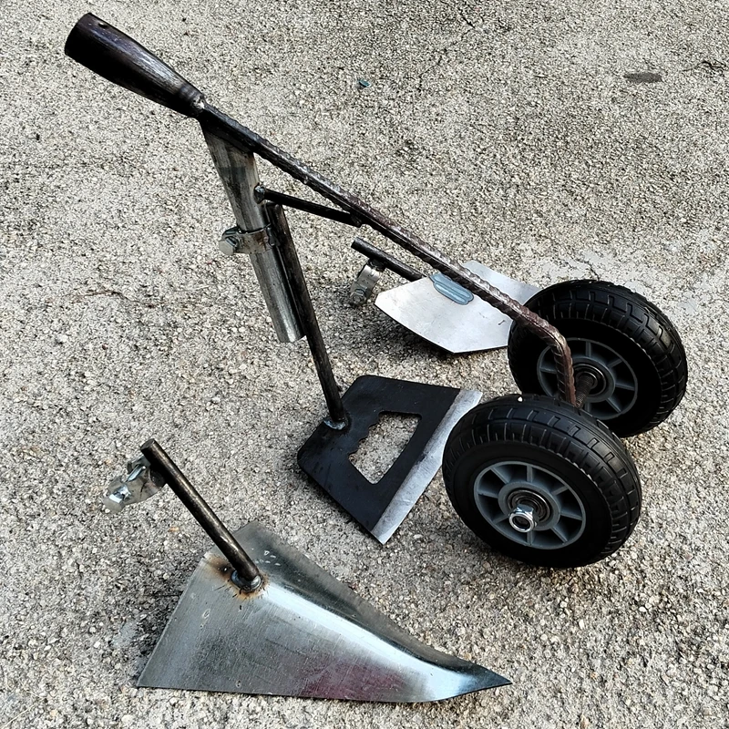 Garden Grass Weeding Tools Carbon Steel Digging Hoe Forging Metal Farming Farm Hand Hoe 2 Wheels 3 in 1 Agricultural Hoe