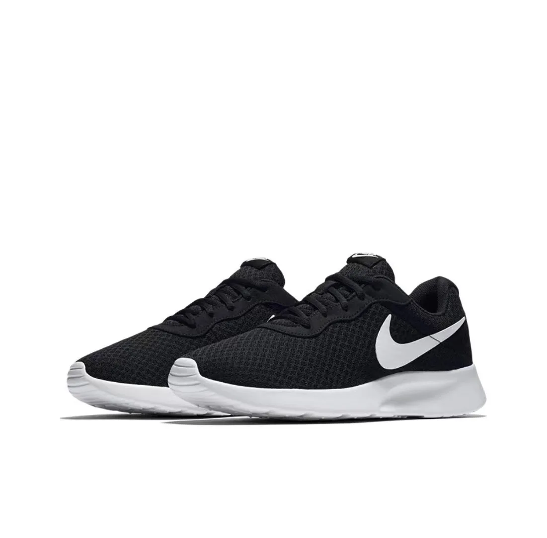 Nike Tanjun trendy retro sports low cut casual shoes for both men and women, black and white Oreo