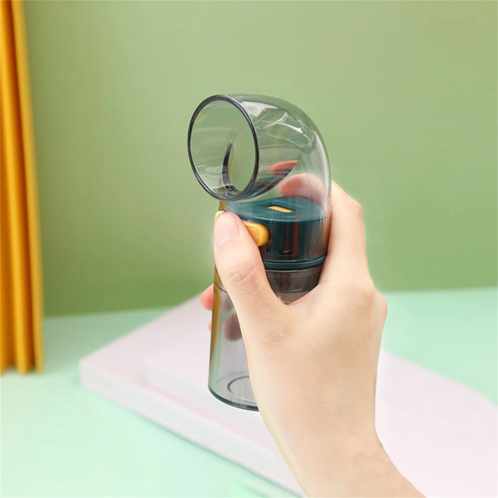 

Kitchen Organizer Jar Manual Salt Spray Bottle Hands Free Salt Tank For Home Outdoor Restaurant Food Store Use Kitchen Accessory