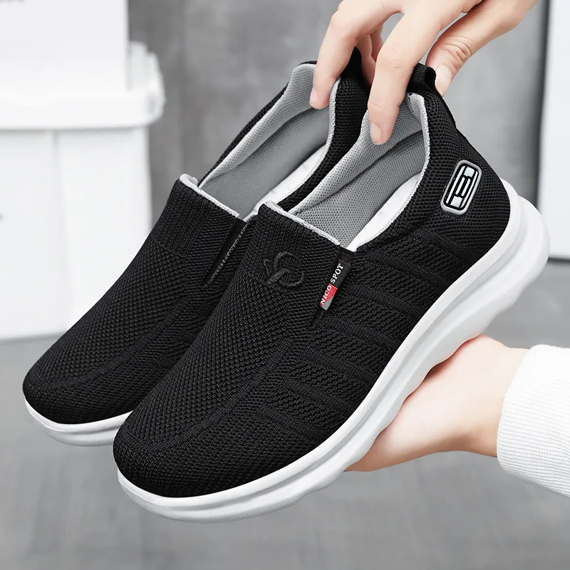 Women's Autumn New Slip-on Sneakers Comfortable and Lightweight Old Beijing Cloth Shoes Breathable Casual Walking Shoes for Men