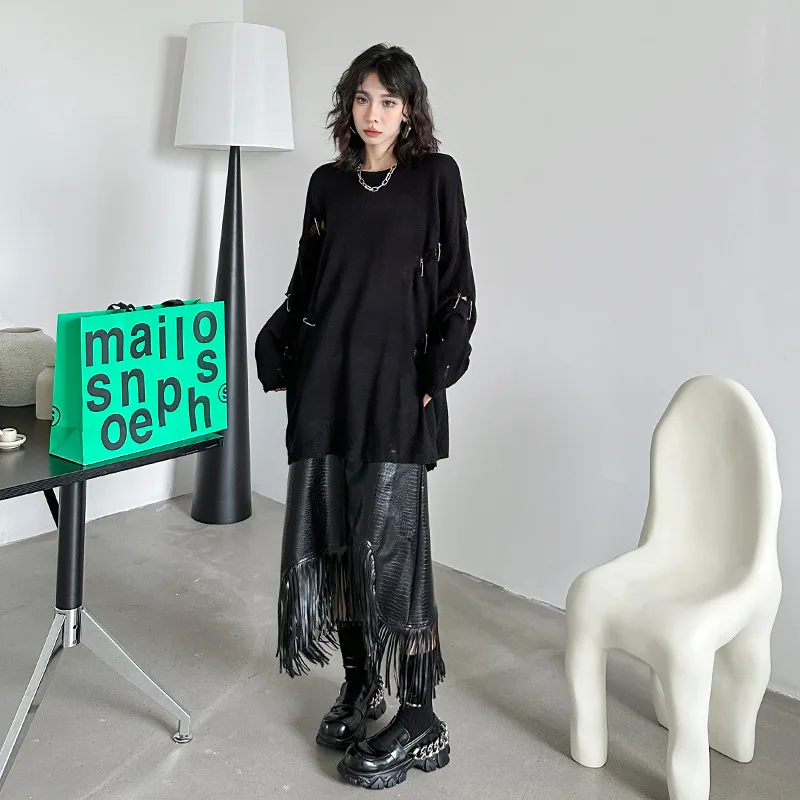 Tannt femmes pull trou irrégulier évider noir Long pull tricot asymétrie décontracté lâche tricot chandails femmes 2025