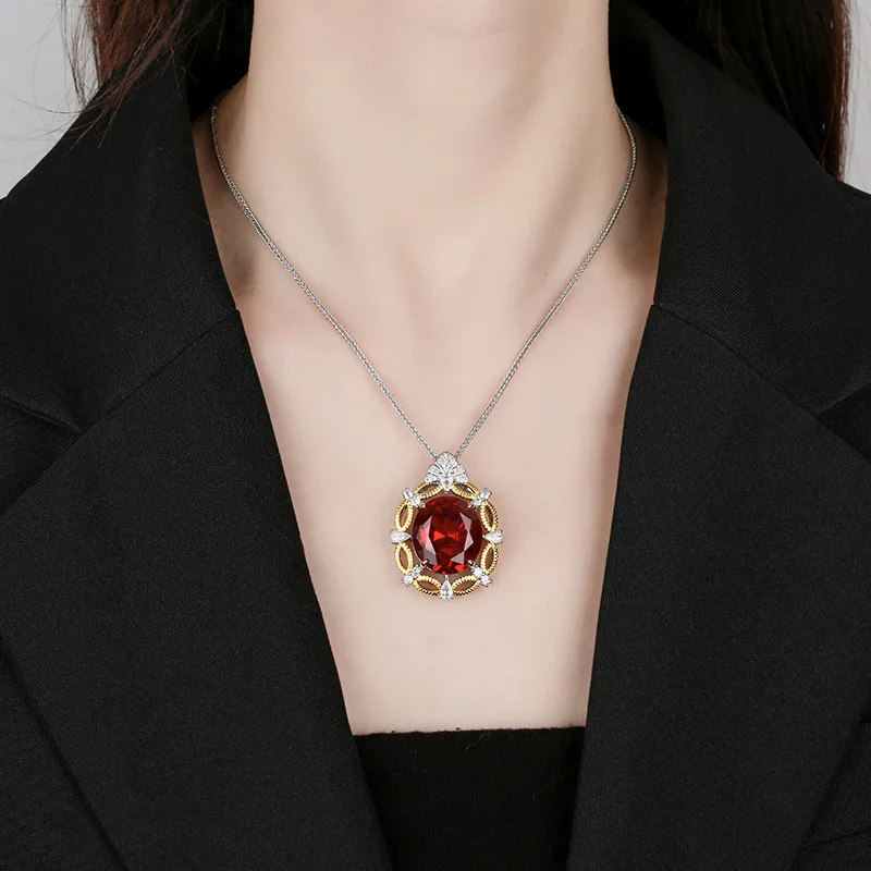 New Gold-Plated Red Corundum Brushed Vintage Pendant 18*20 Wholesale